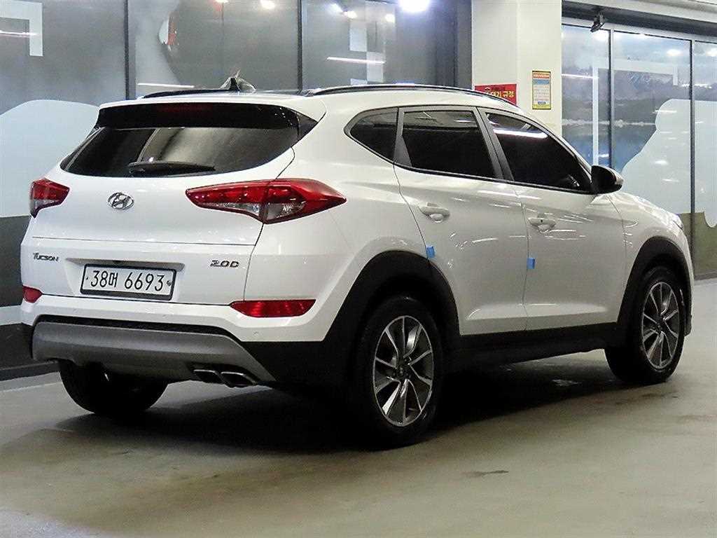 HYUNDAI Tucson - Vista 4