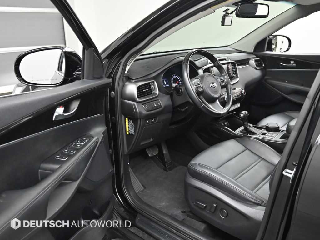 KIA Sorento - Vista 11