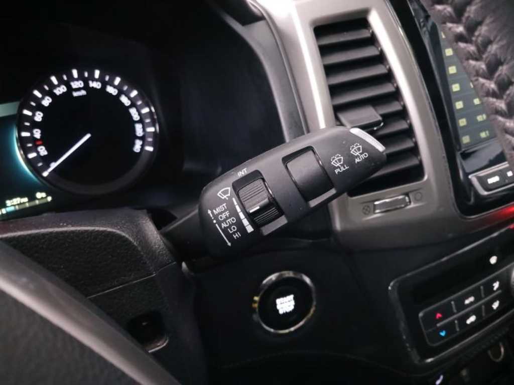 Ssangyong Rexton 2019 - Importación desde Corea - HF Imports Iquique - Foto 17