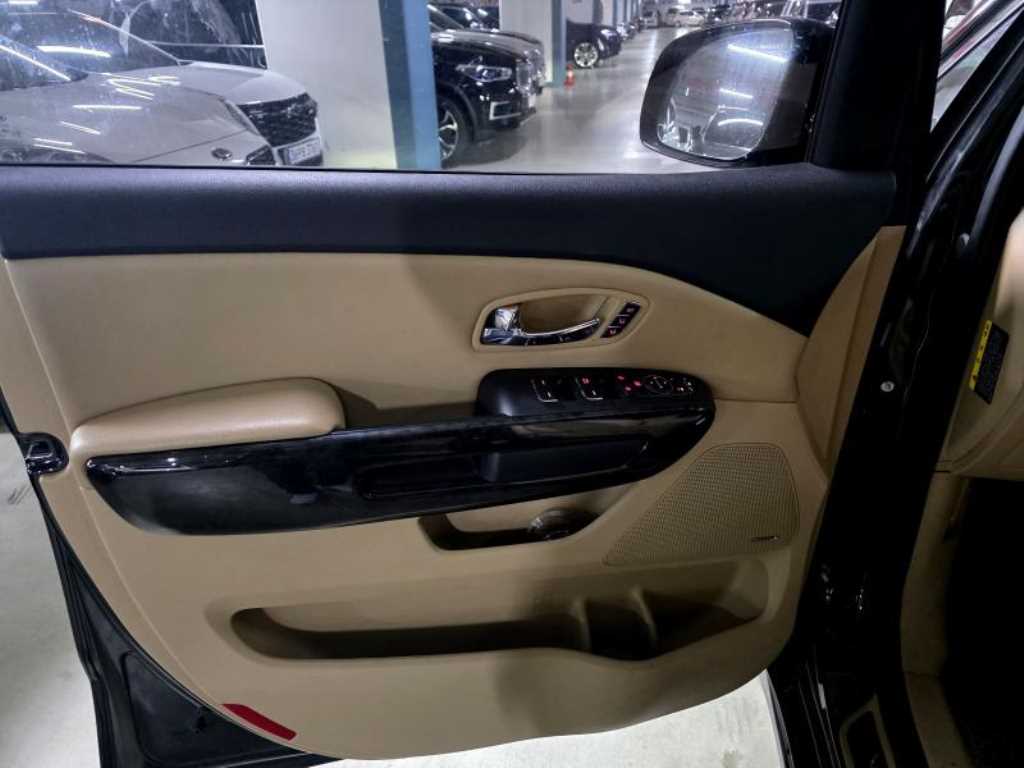 KIA Carnival 2019 Negro - Importación desde Corea - HF Imports Iquique - Foto 20