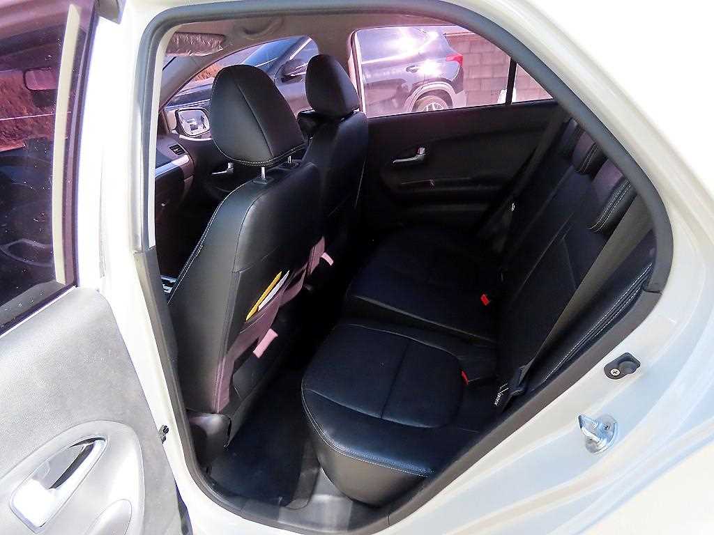 KIA Morning - Vista 6