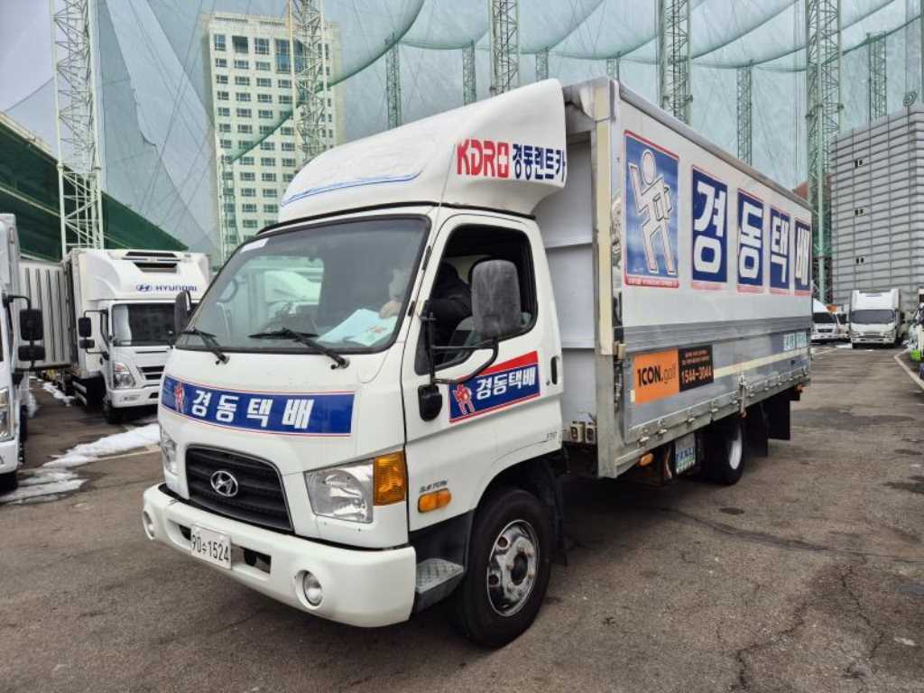 medium and large cargo truck - Vista 2