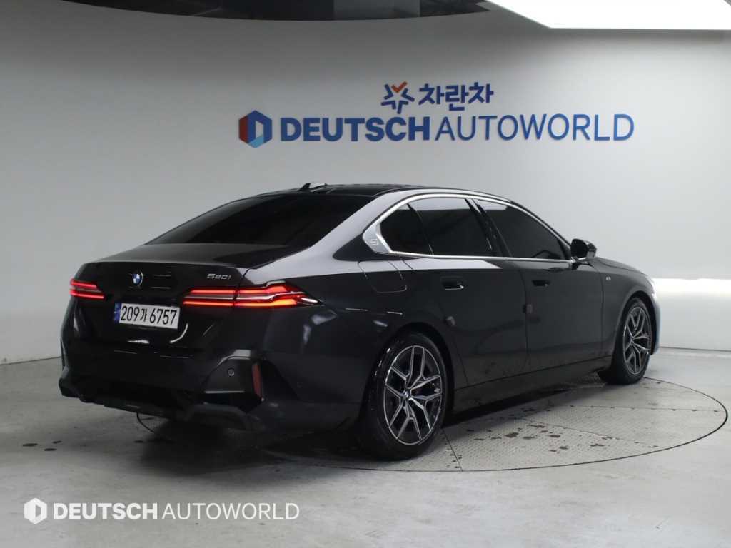 BMW 5 Series - Vista 2