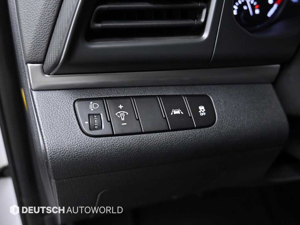 HYUNDAI Avante 2020 Blanco - Importación desde Corea - HF Imports Iquique - Foto 17