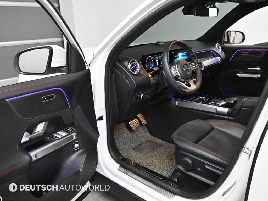 Mercedes Benz GLB Class - Vista 11