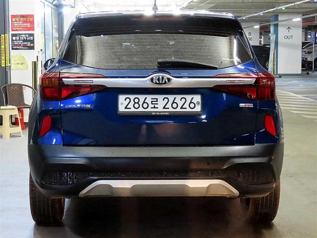 KIA Seltos - Vista 5