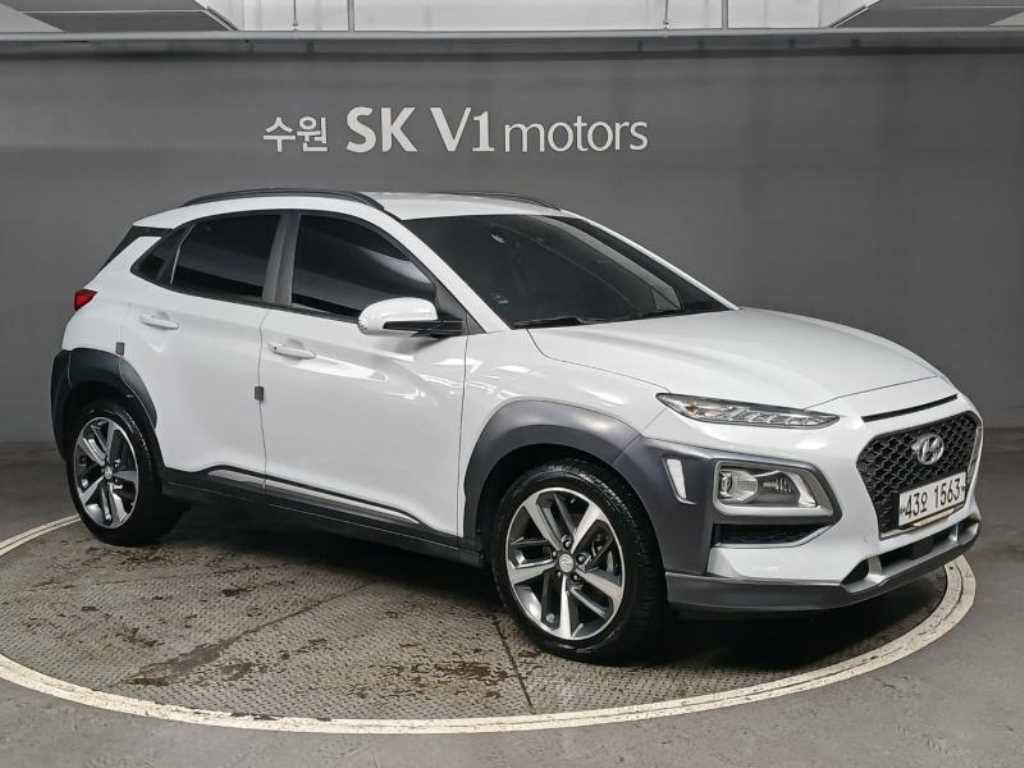 HYUNDAI Kona - Vista 5