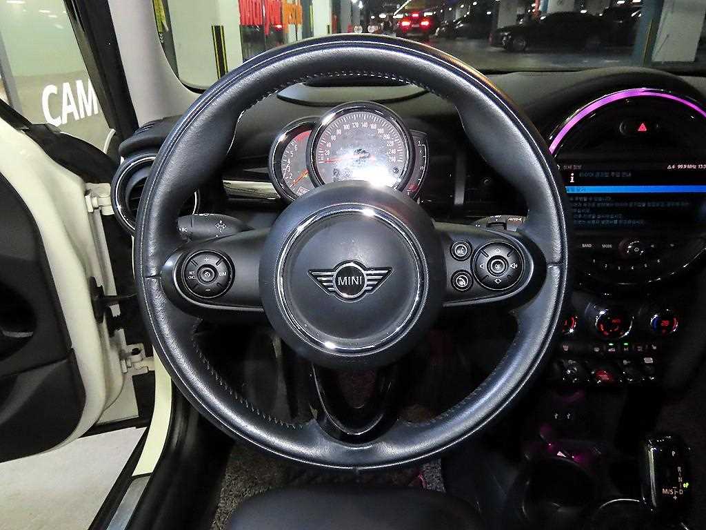 Mini Cooper - Vista 8