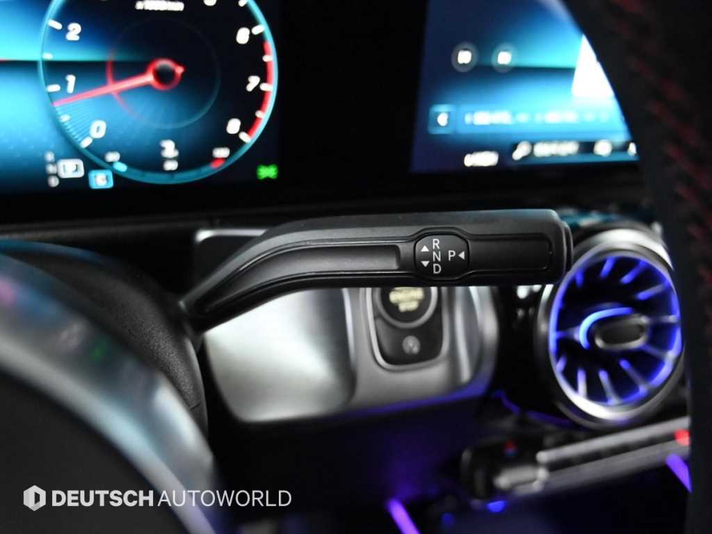 Mercedes Benz GLB Class - Vista 9