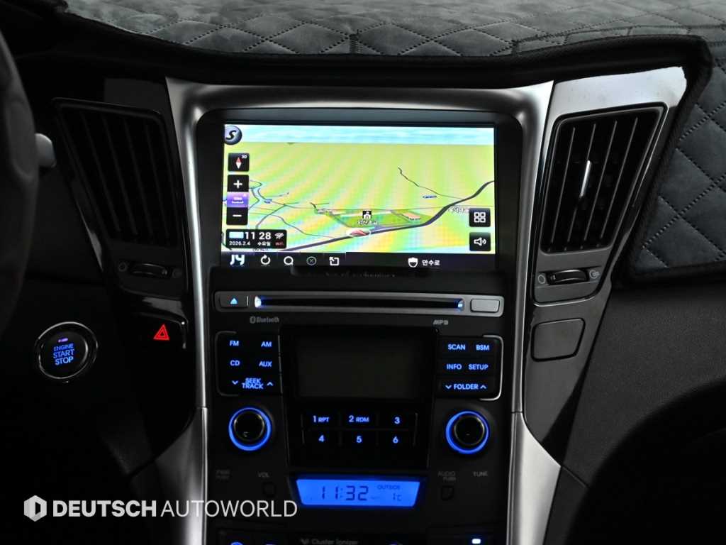 HYUNDAI Sonata 2011 Blanco - Importación desde Corea - HF Imports Iquique - Foto 14