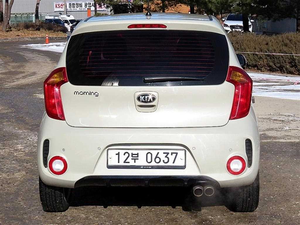 KIA Morning - Vista 4