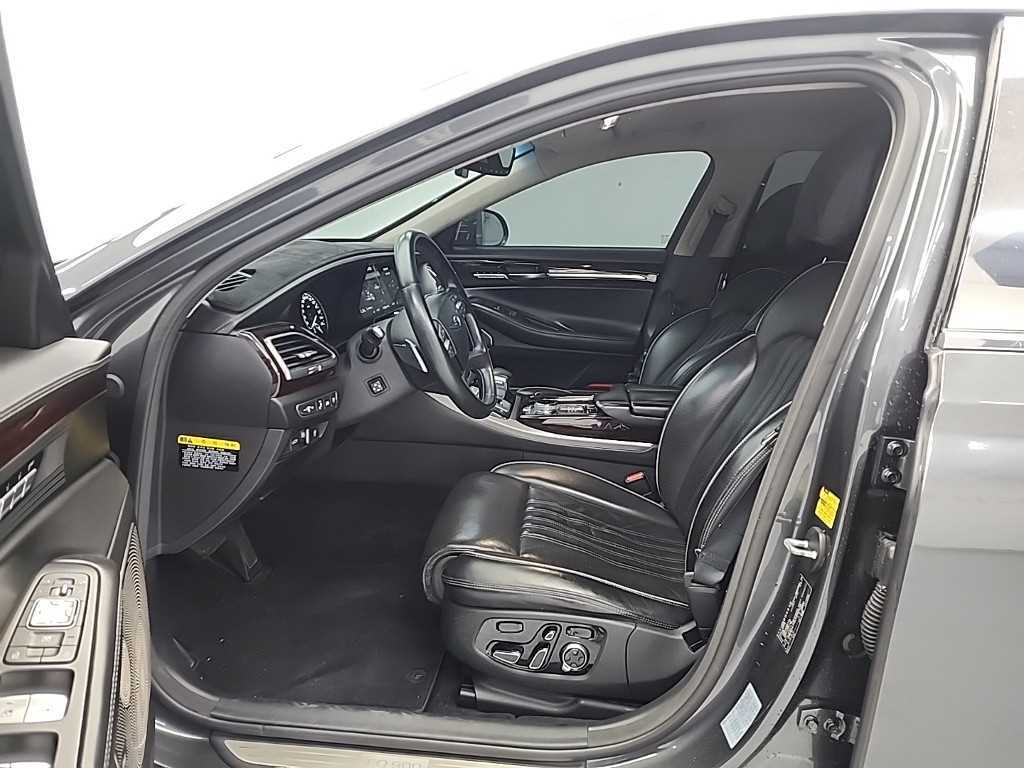 Genesis EQ900 - Vista 11