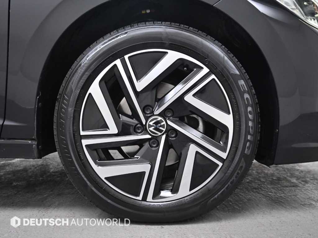 Volkswagen Jetta - Vista 5