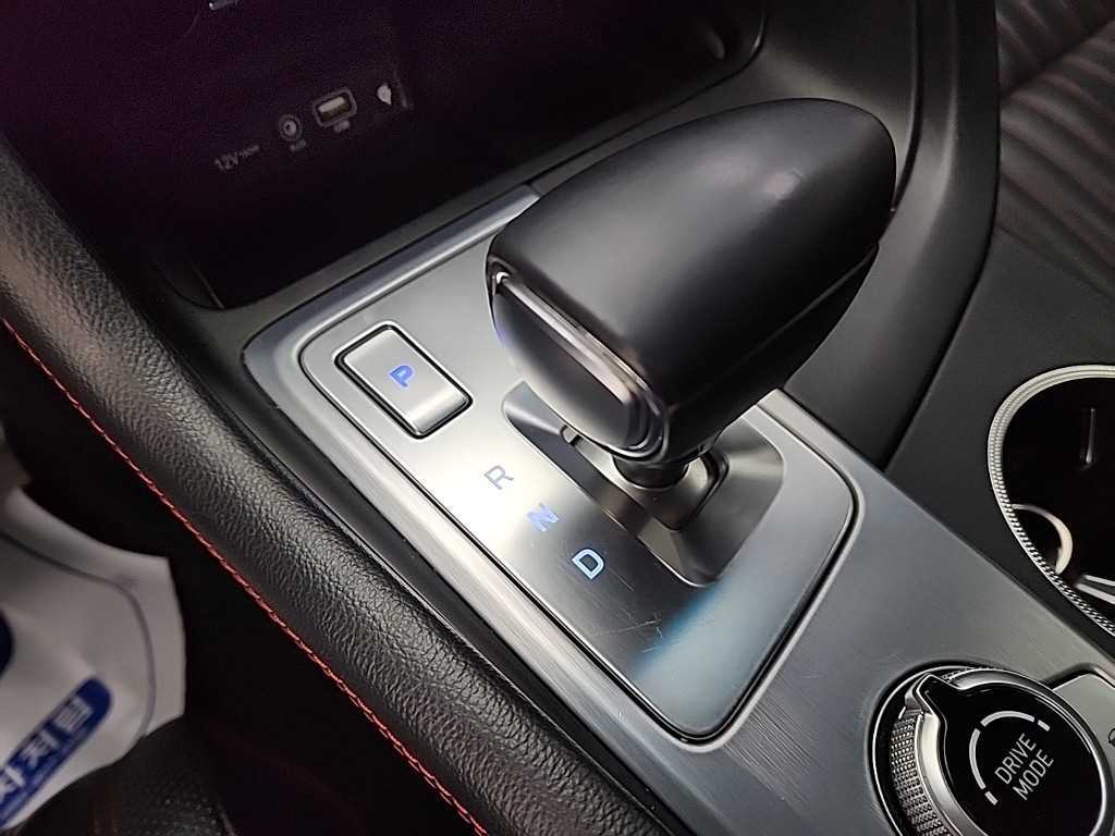 Genesis G70 - Vista 8