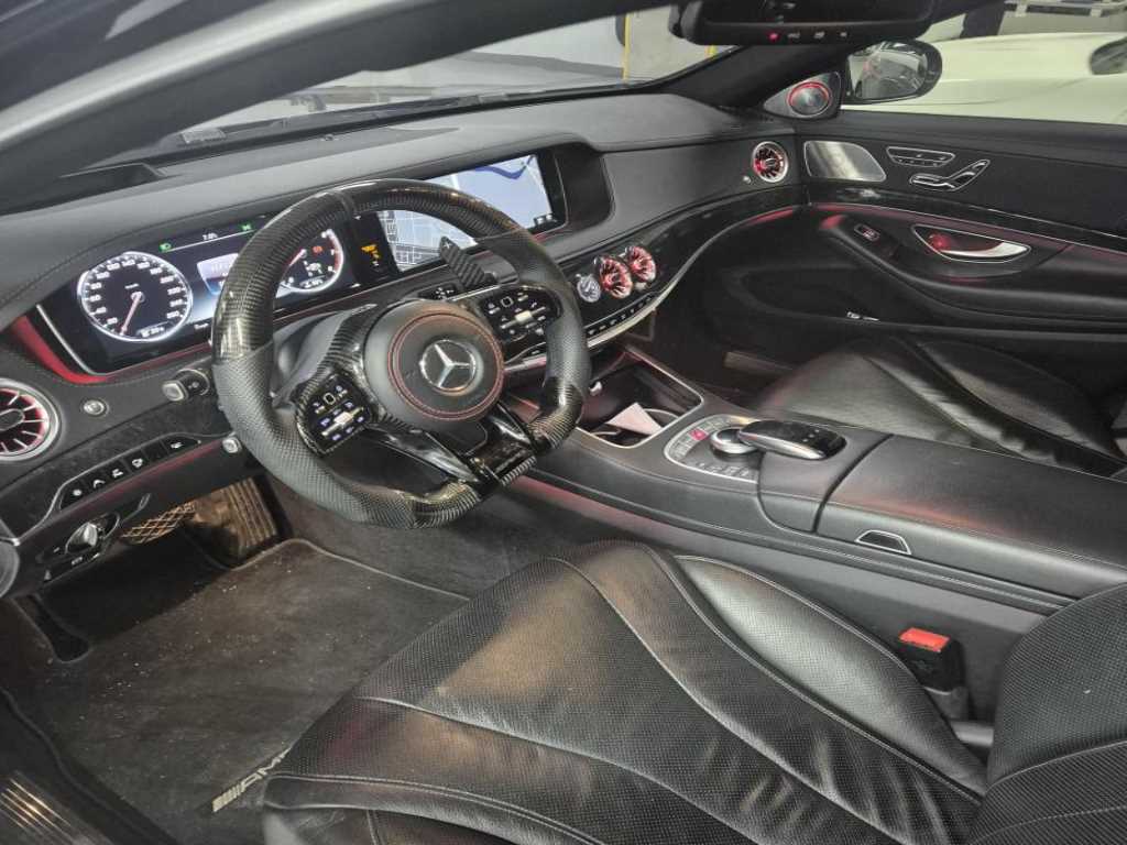 Mercedes Benz S Class - Vista 5