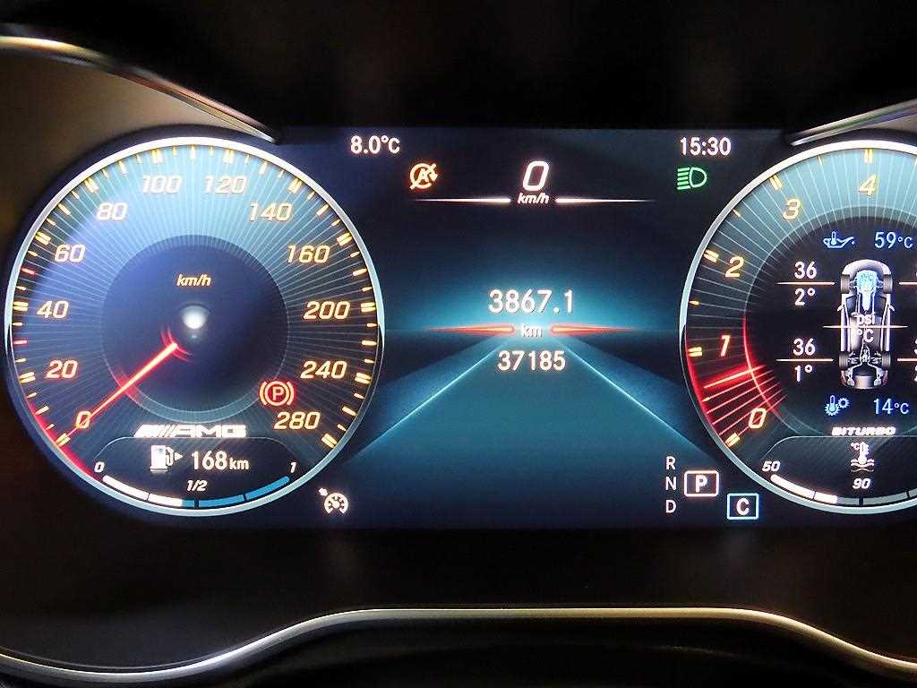 Mercedes Benz C Class - Vista 9