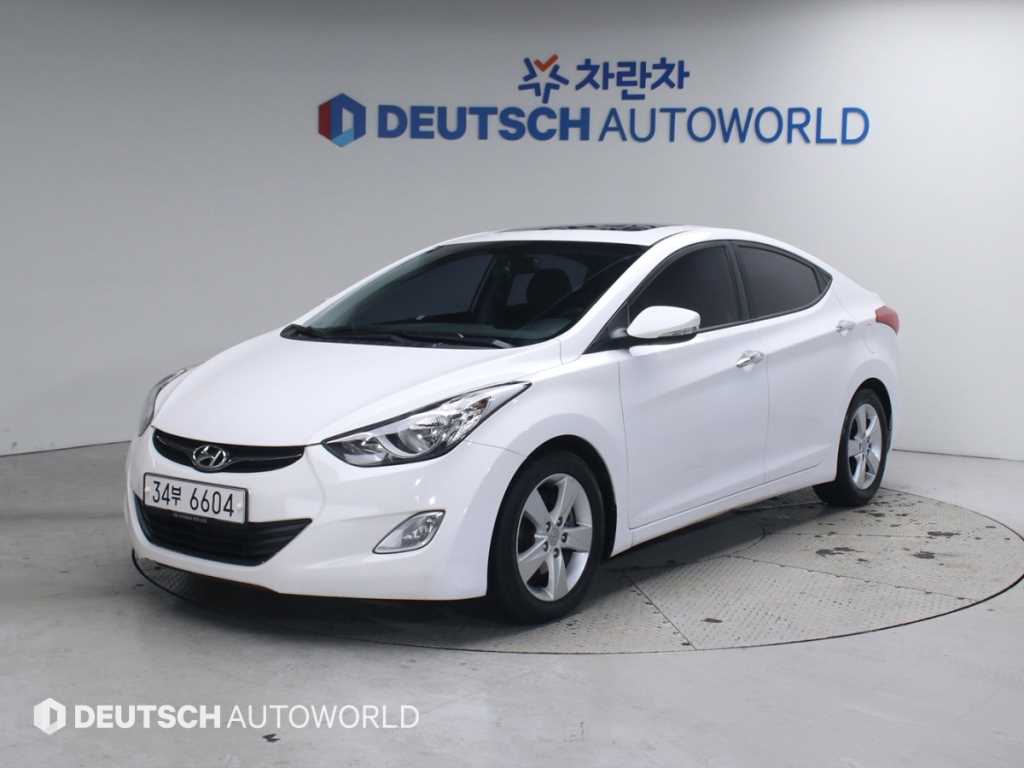 HYUNDAI Avante 2012 Blanco - Importación desde Corea - HF Imports Iquique - Foto 1
