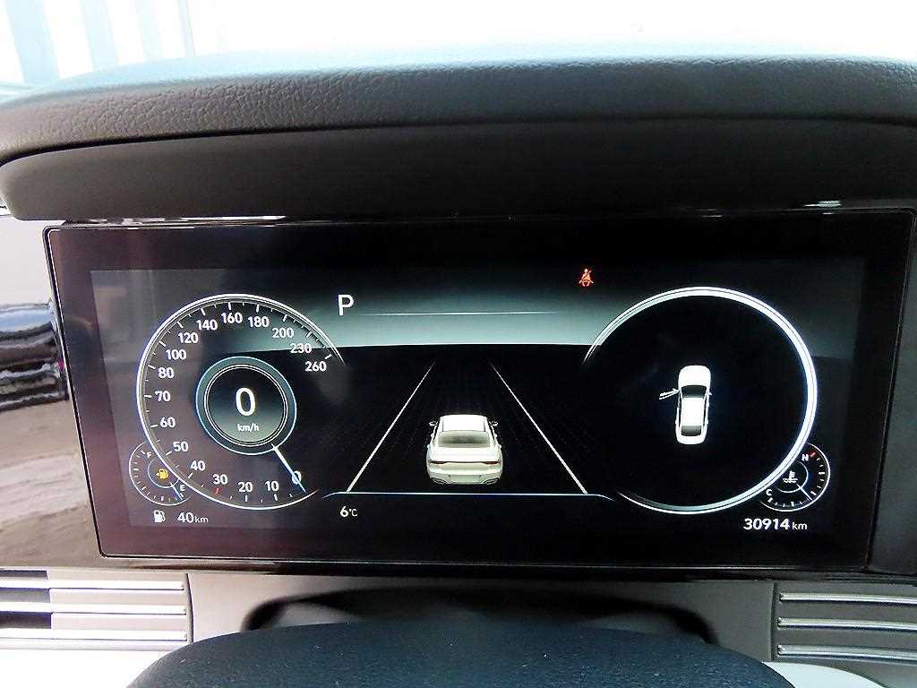 HYUNDAI Grandeur - Vista 9