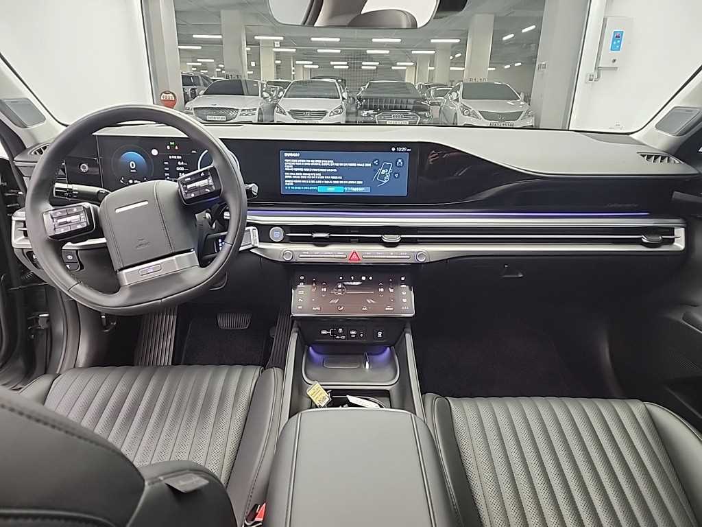 HYUNDAI Grandeur - Vista 7