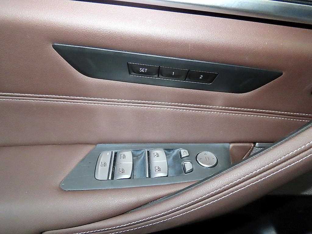 BMW 5 Series 2021 Blanco - Importación desde Corea - HF Imports Iquique - Foto 13