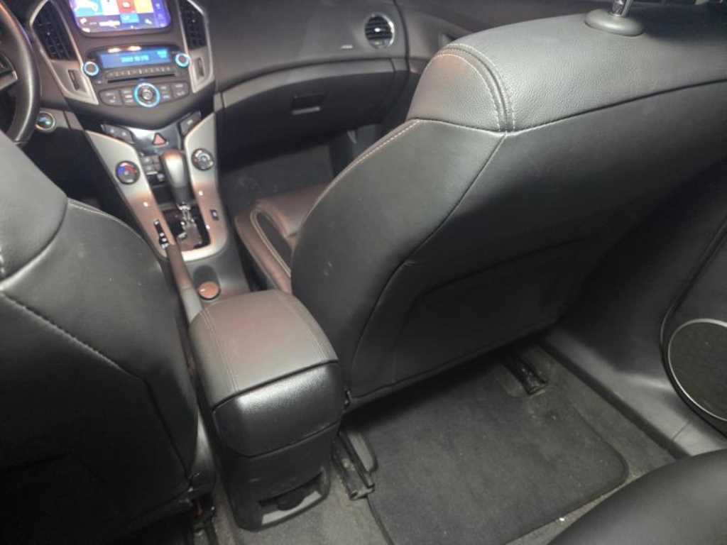 Chevrolet Cruise 2014 Negro - Importación desde Corea - HF Imports Iquique - Foto 13