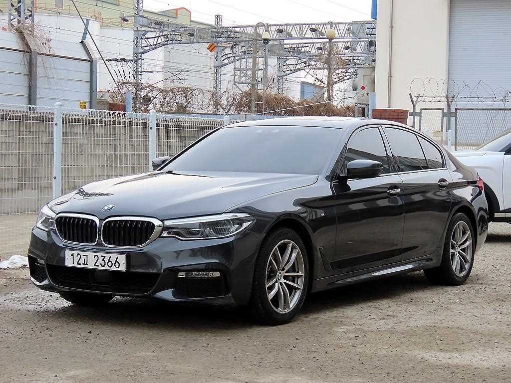 BMW 5 Series - Vista 2