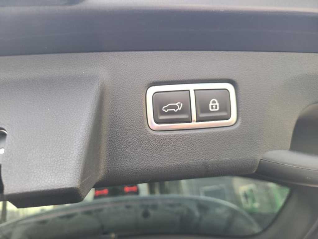 KIA Sorento - Vista 7