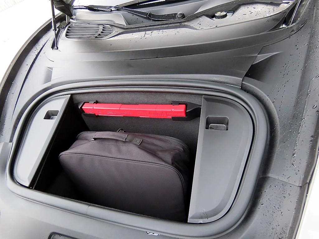 Porsche Taycan 2023 Amarillo - Importación desde Corea - HF Imports Iquique - Foto 19