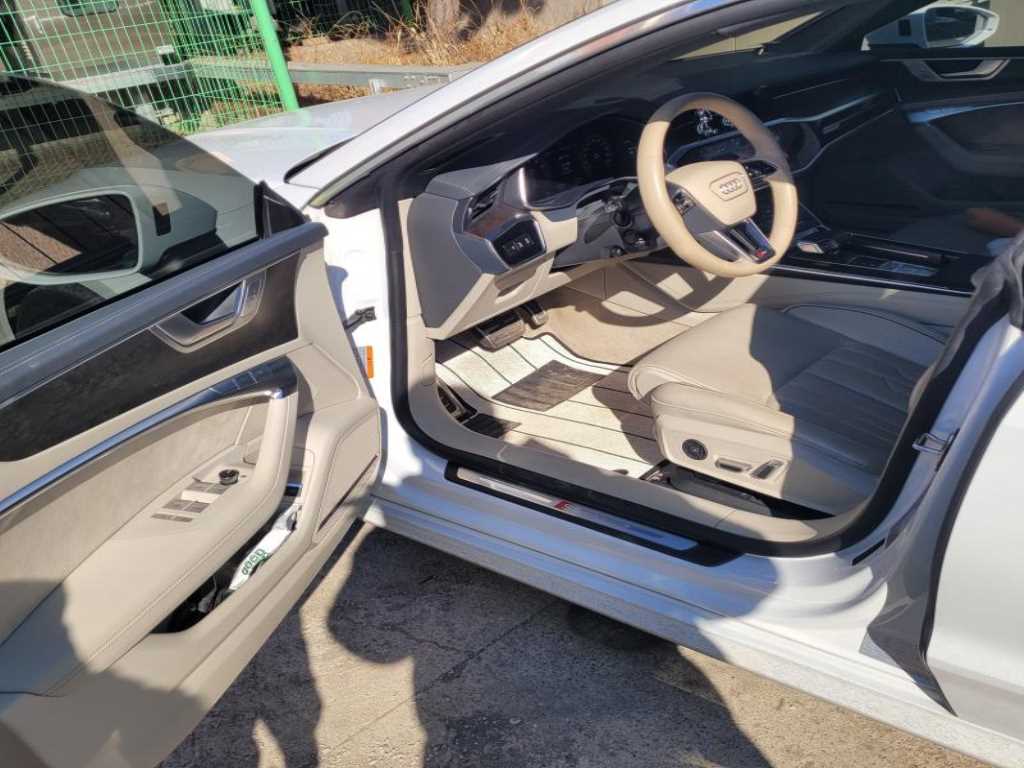Audi A7 2020 Blanco - Importación desde Corea - HF Imports Iquique - Foto 1