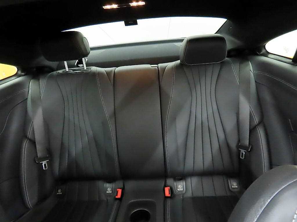 Mercedes Benz E class - Vista 6