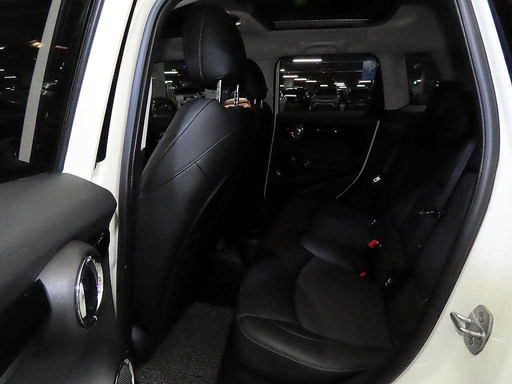 Mini Cooper - Vista 7