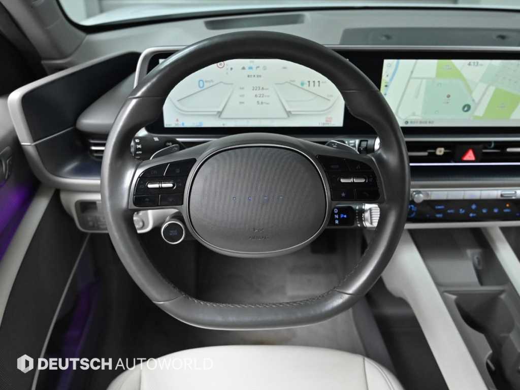 HYUNDAI Ioniq 6 - Vista 12