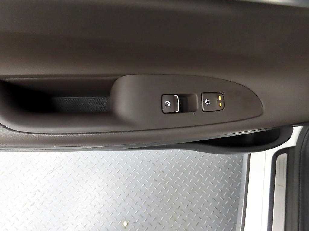 HYUNDAI Grandeur - Vista 12