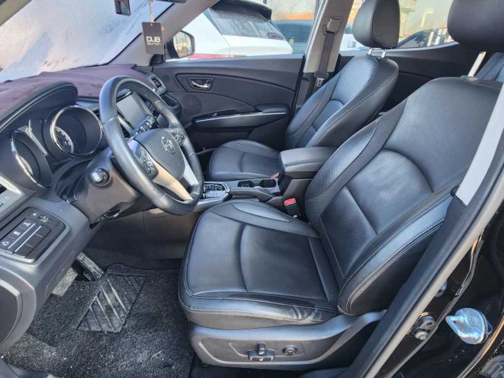 Ssangyong Tivoli - Vista 7