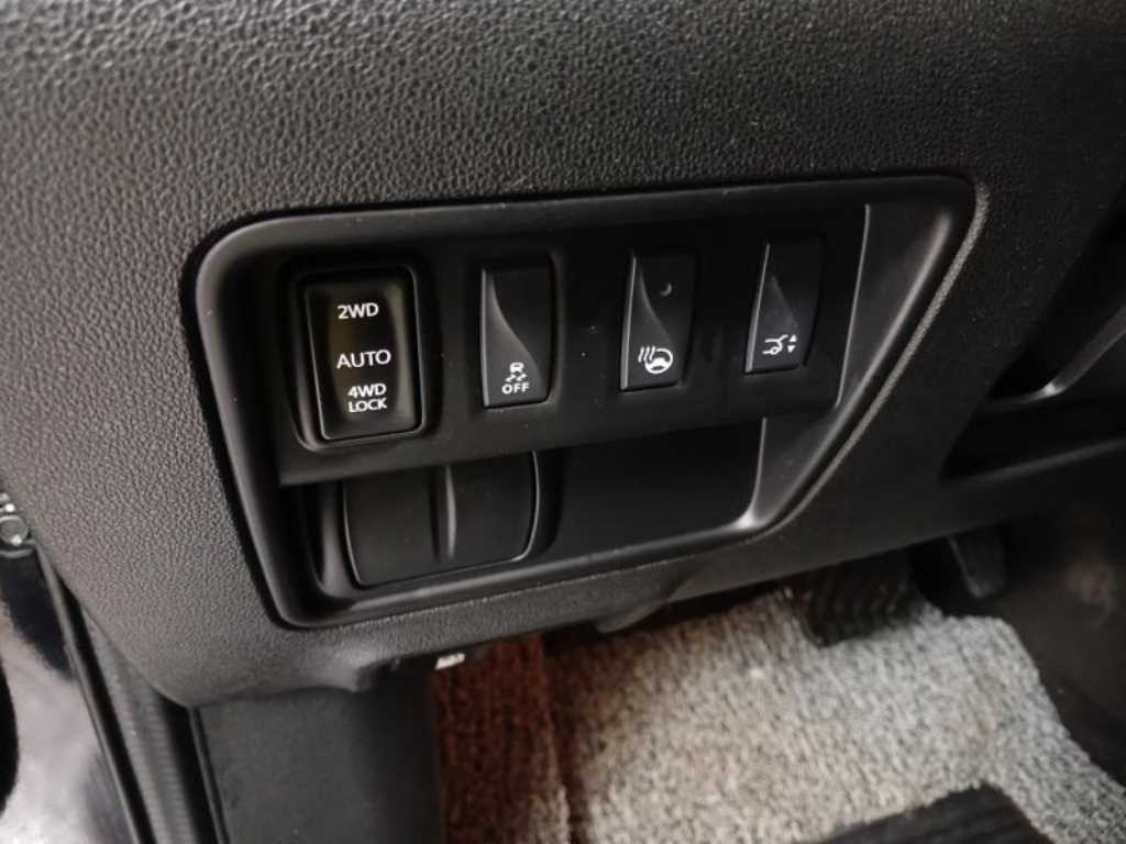 SAMSUNG QM6 - Vista 12