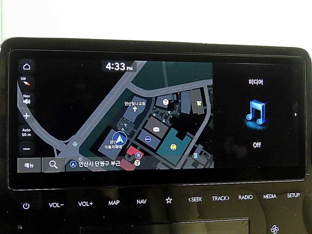 HYUNDAI Staria 2025 Gris - Importación desde Corea - HF Imports Iquique - Foto 15