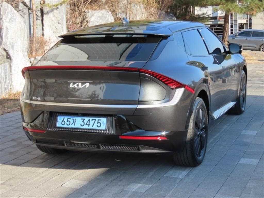 KIA EV6 - Vista 3