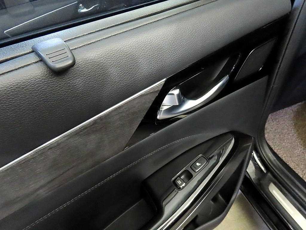 KIA K7 2021 Negro - Importación desde Corea - HF Imports Iquique - Foto 17