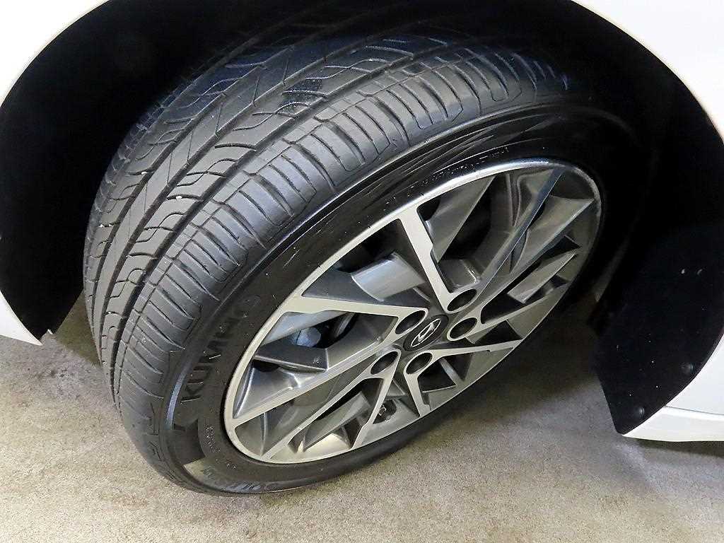 HYUNDAI Avante 2020 Blanco - Importación desde Corea - HF Imports Iquique - Foto 19