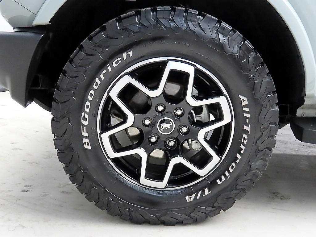 Ford Bronco 2023 skyblue - Importación desde Corea - HF Imports Iquique - Foto 20