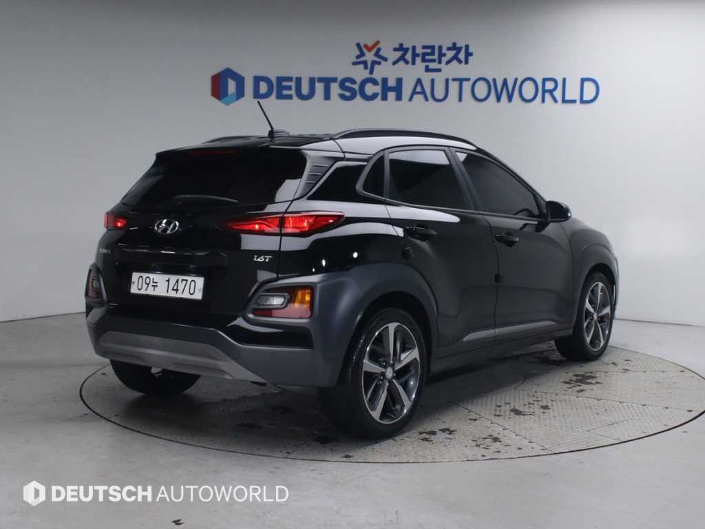 HYUNDAI Kona - Vista 2