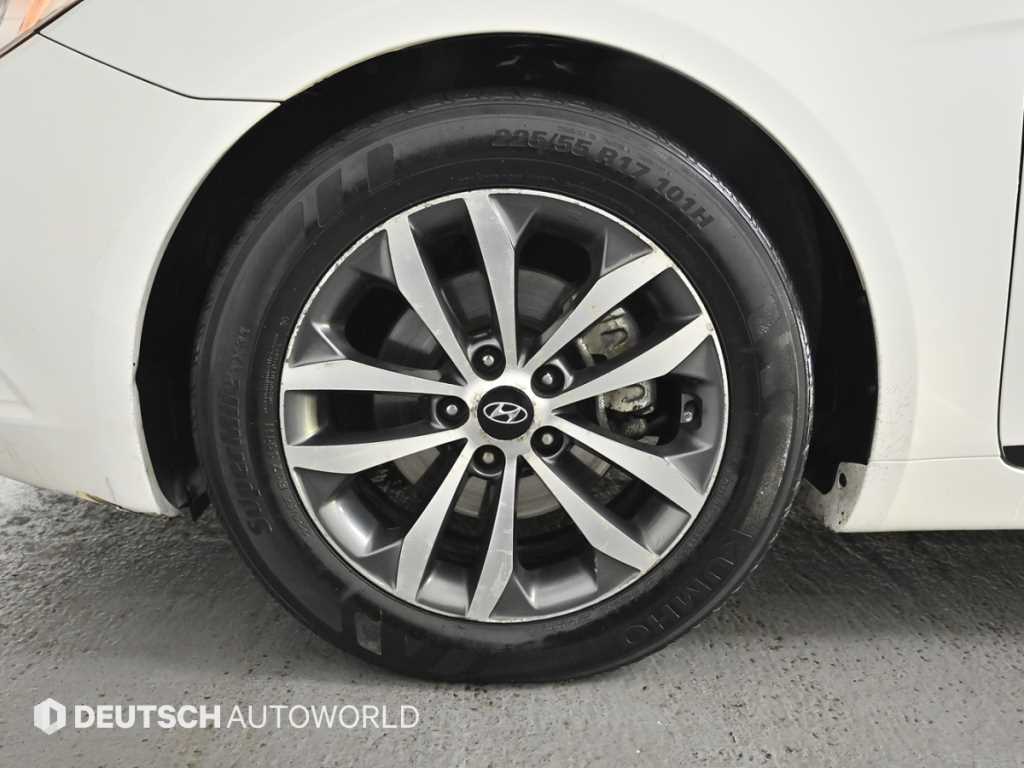 HYUNDAI Sonata - Vista 5