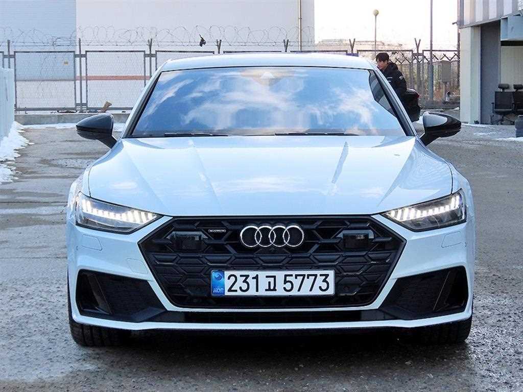 Audi A7 2025 Blanco - Importación desde Corea - HF Imports Iquique - Foto 1