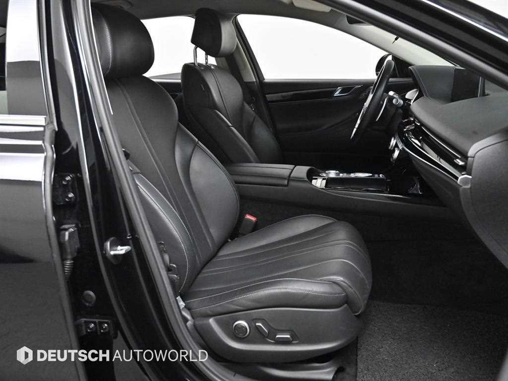 Genesis G80 - Vista 10