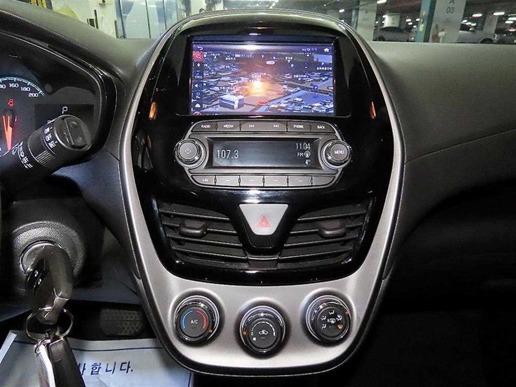 Chevrolet Spark - Vista 11