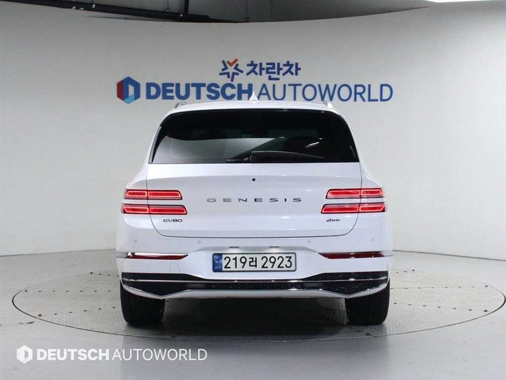 Genesis GV80 - Vista 4