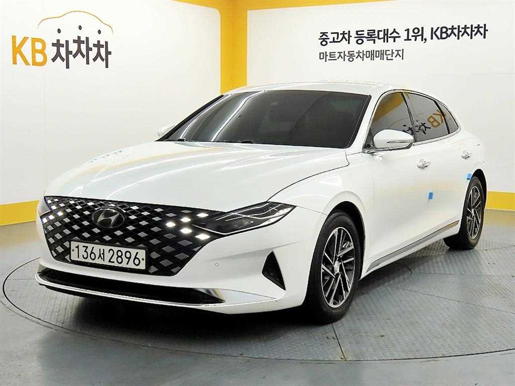 HYUNDAI Grandeur - Vista 2