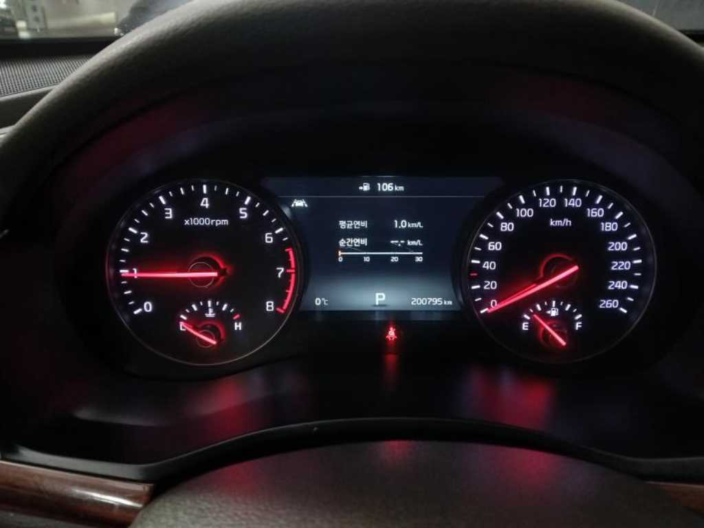 KIA K7 2016 Negro - Importación desde Corea - HF Imports Iquique - Foto 13