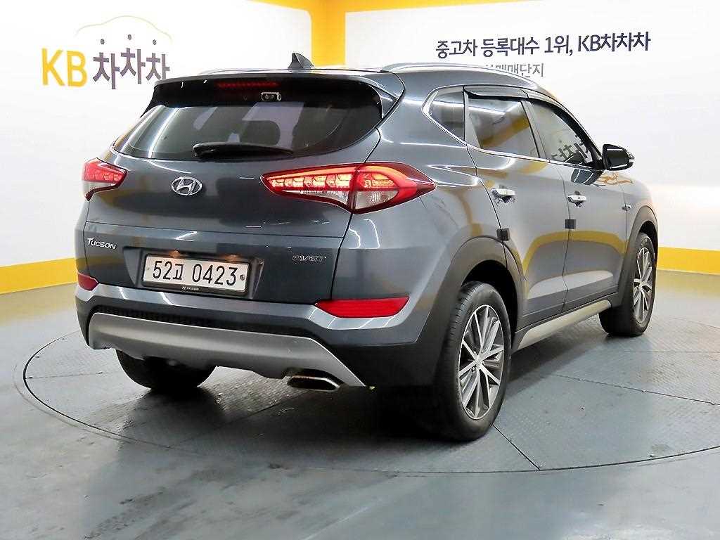 HYUNDAI Tucson - Vista 4