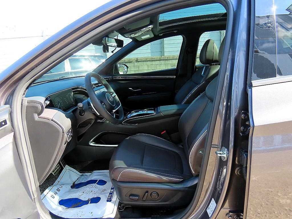 HYUNDAI Tucson - Vista 5